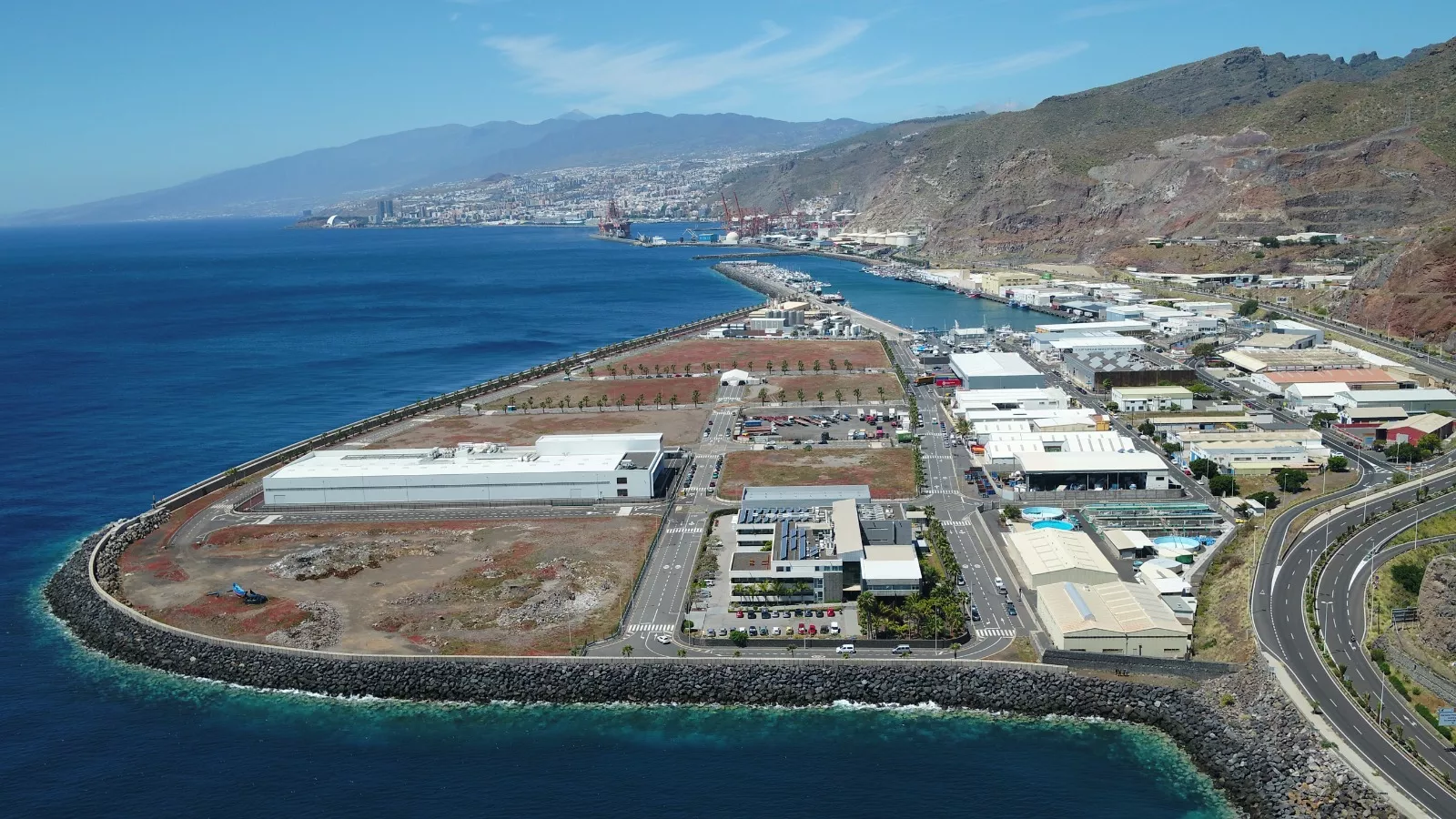 La Guardia Civil tendrá nuevas instalaciones en el puerto de Santa Cruz de Tenerife. AH