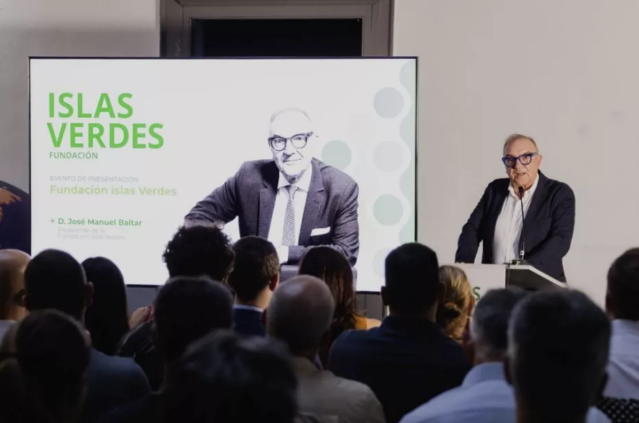 José Manuel Baltar, Presidente de la Fundación Islas Verdes, durante la  presentación de la Fundación en El Soco. AH