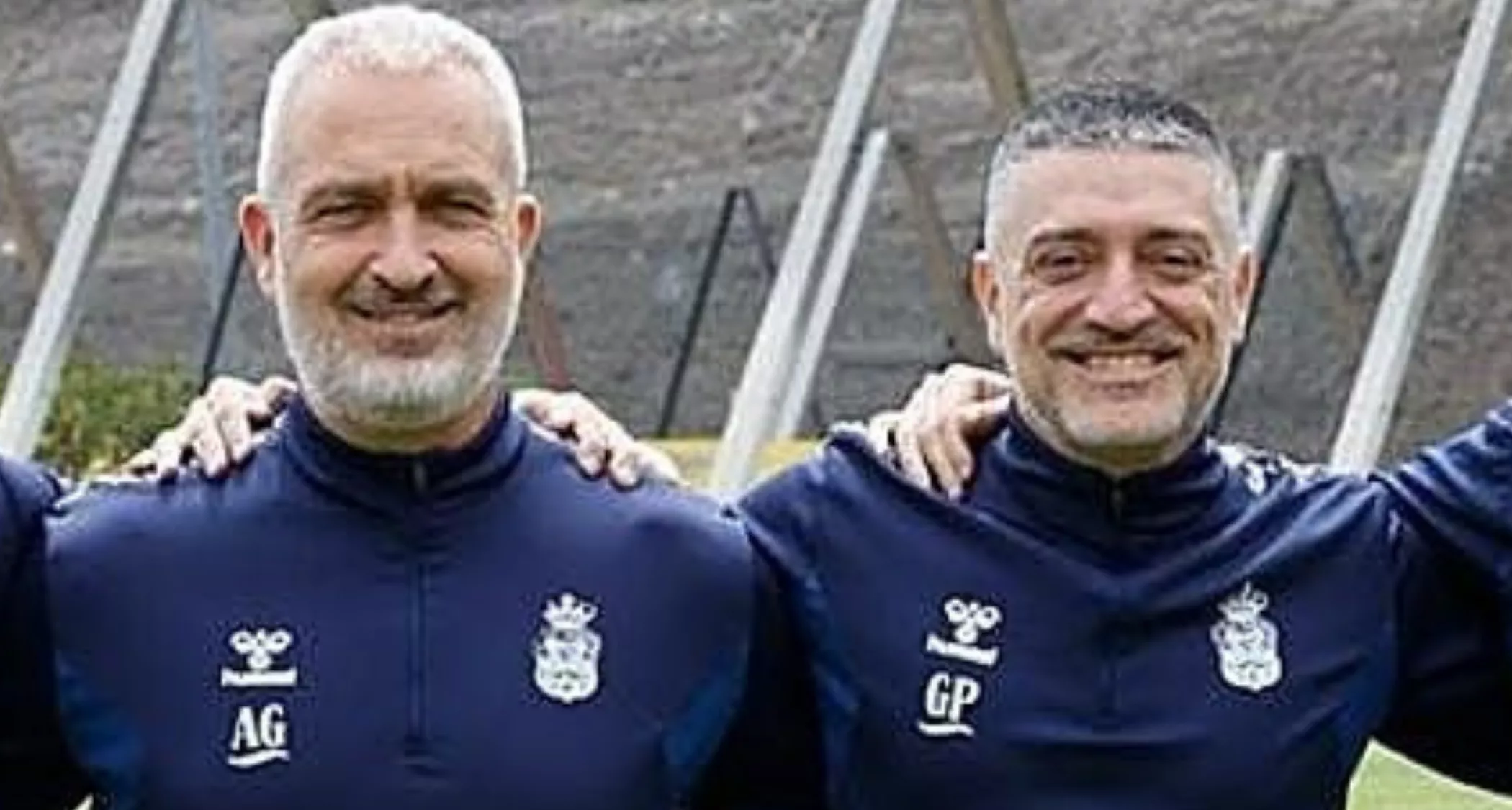 La UD Las Palmas contacta con Álex García —en la imagen, junto a García Pimienta— para sustituir a De la Barrera. / AH