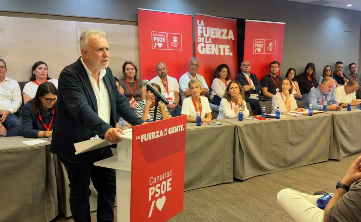 Ángel Víctor Torres en el Comité Regional del PSOE./ CEDIDA
