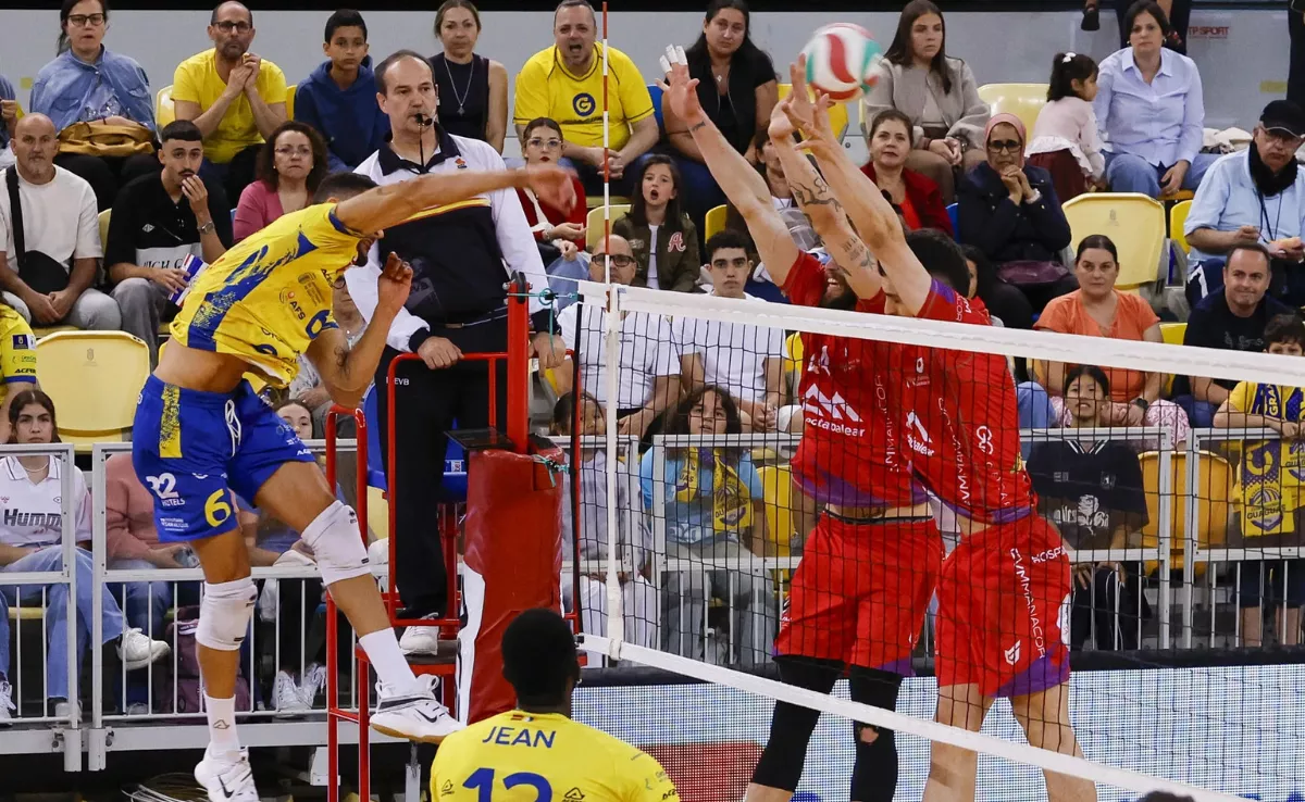 Partido del CV Guaguas./ Elvira Urquijo A. (EFE)