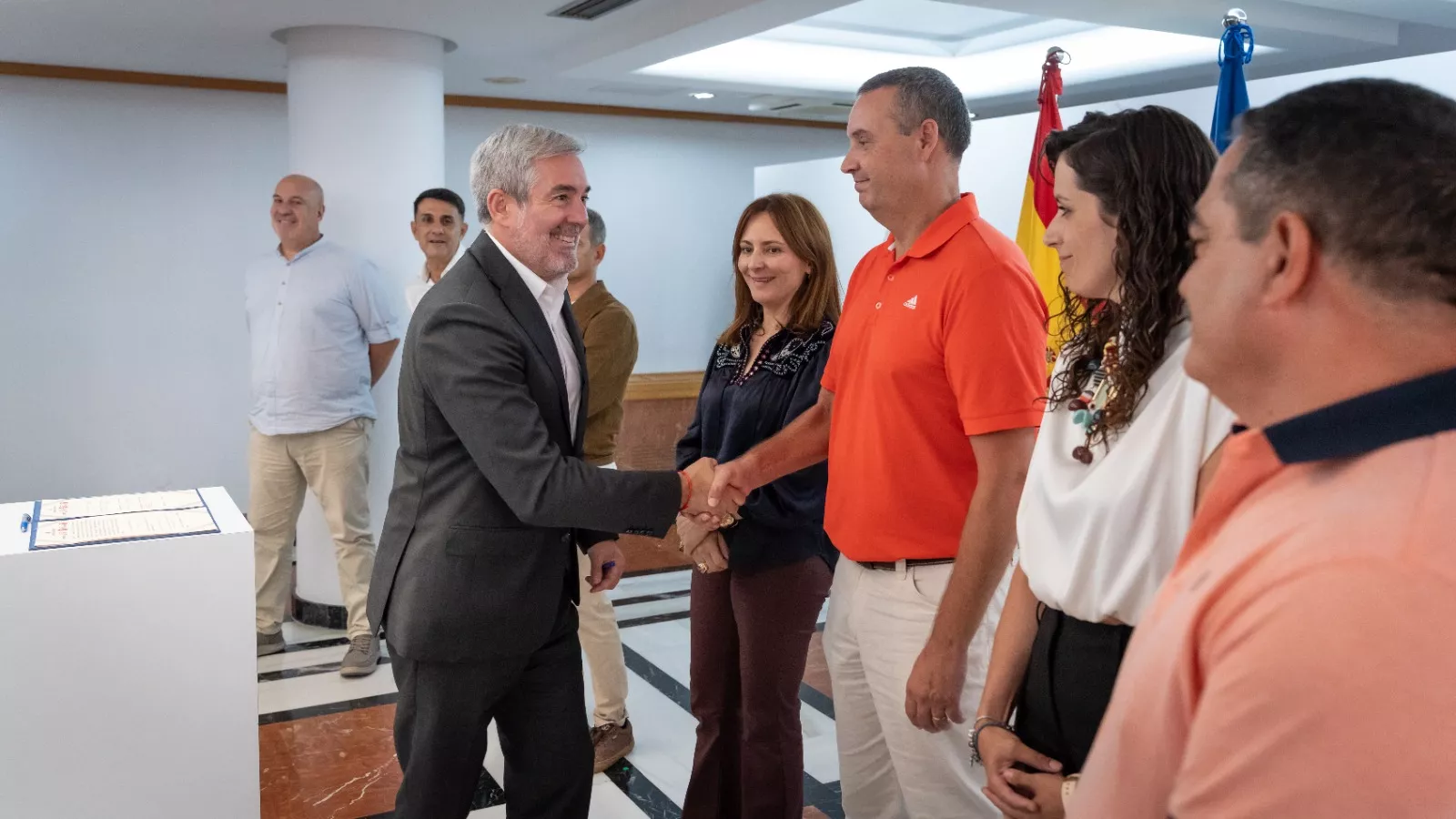 Canarias implantará la carrera profesional para sus funcionarios con un complemento progresivo hasta 2030. AH 