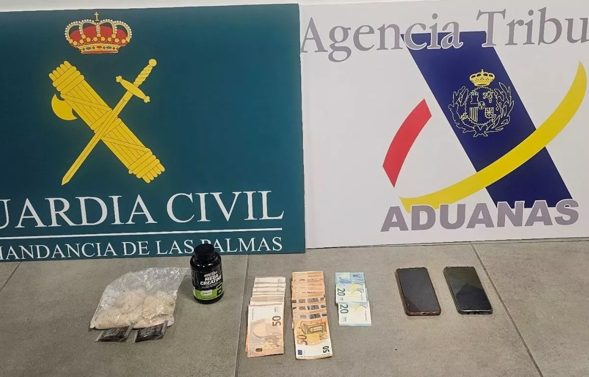 Material incautado en la operación por la Guardia Civil. AH 