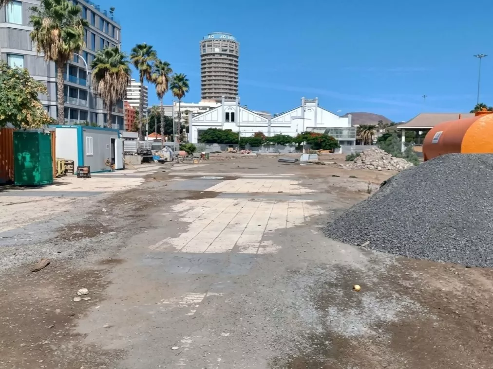Inicio de los trabajos en el acceso a la GC 1 desde Nicolás Estévanez