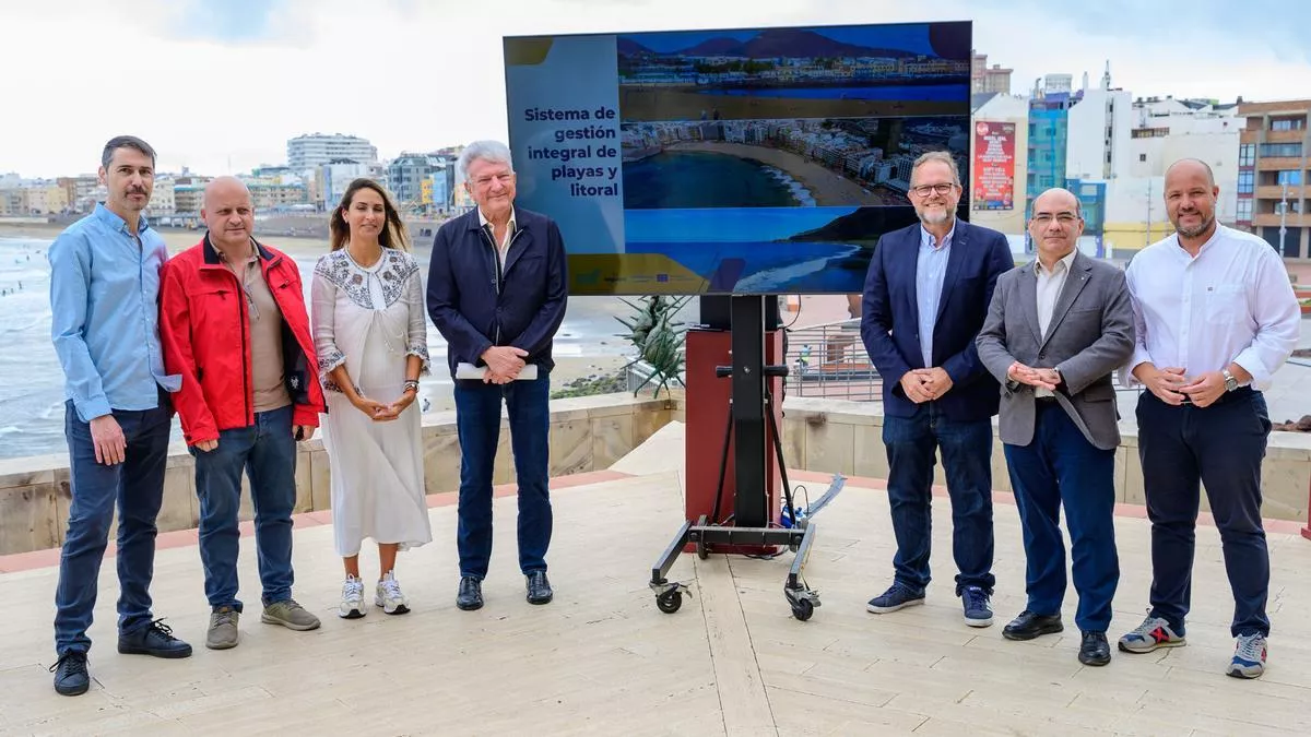 Imagen de archivo de la presentación de la app LPA Beach en la terraza del Auditorio Alfredo Kraus, en junio de 2024.  AH