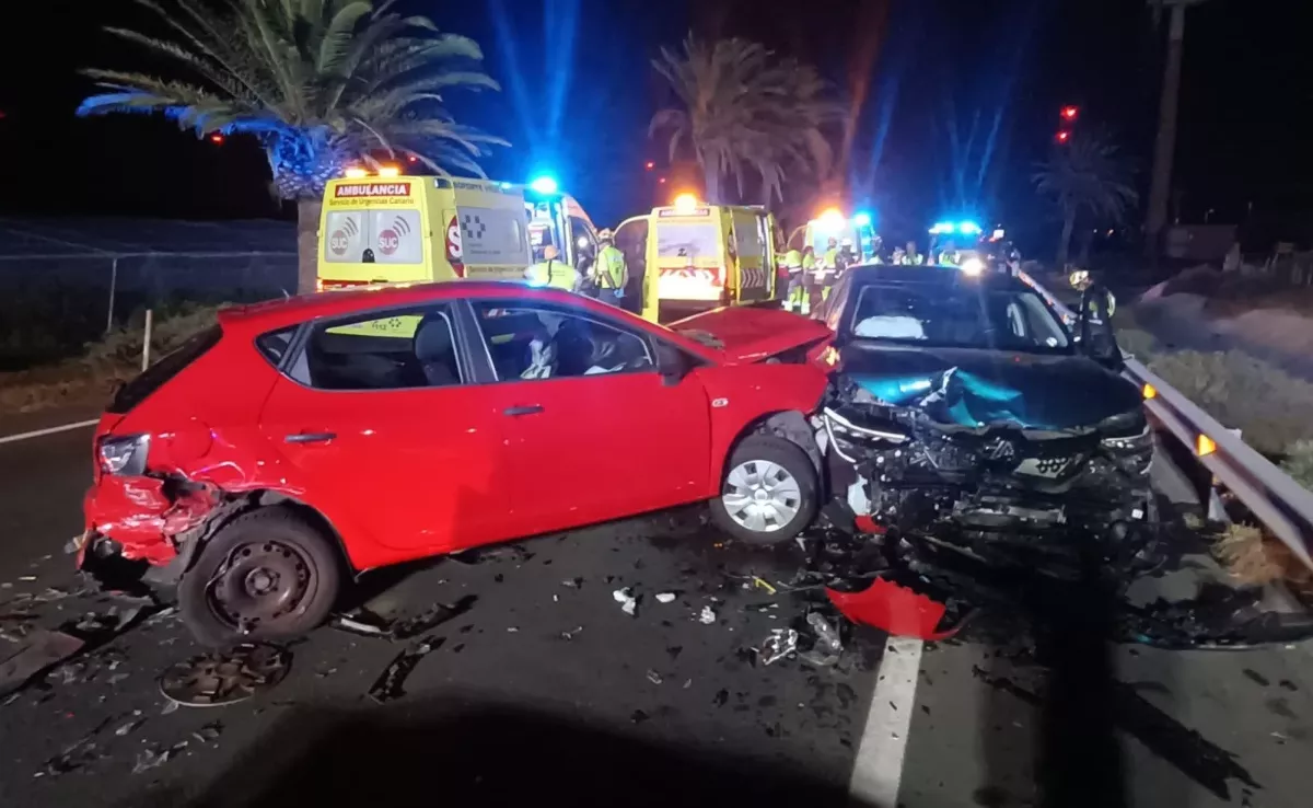El accidente múltiple en la GC-100 este martes / AH