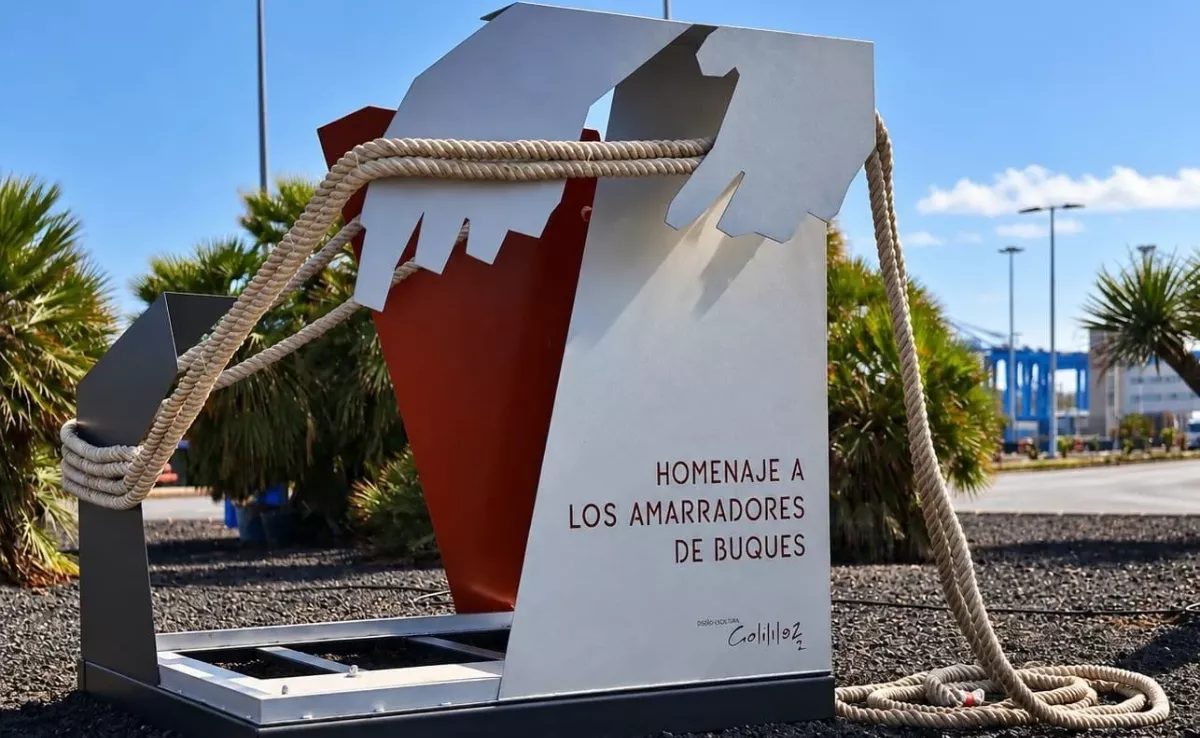 Homenaje a los amarradores / AH Homenaje a los amarradores / AH
